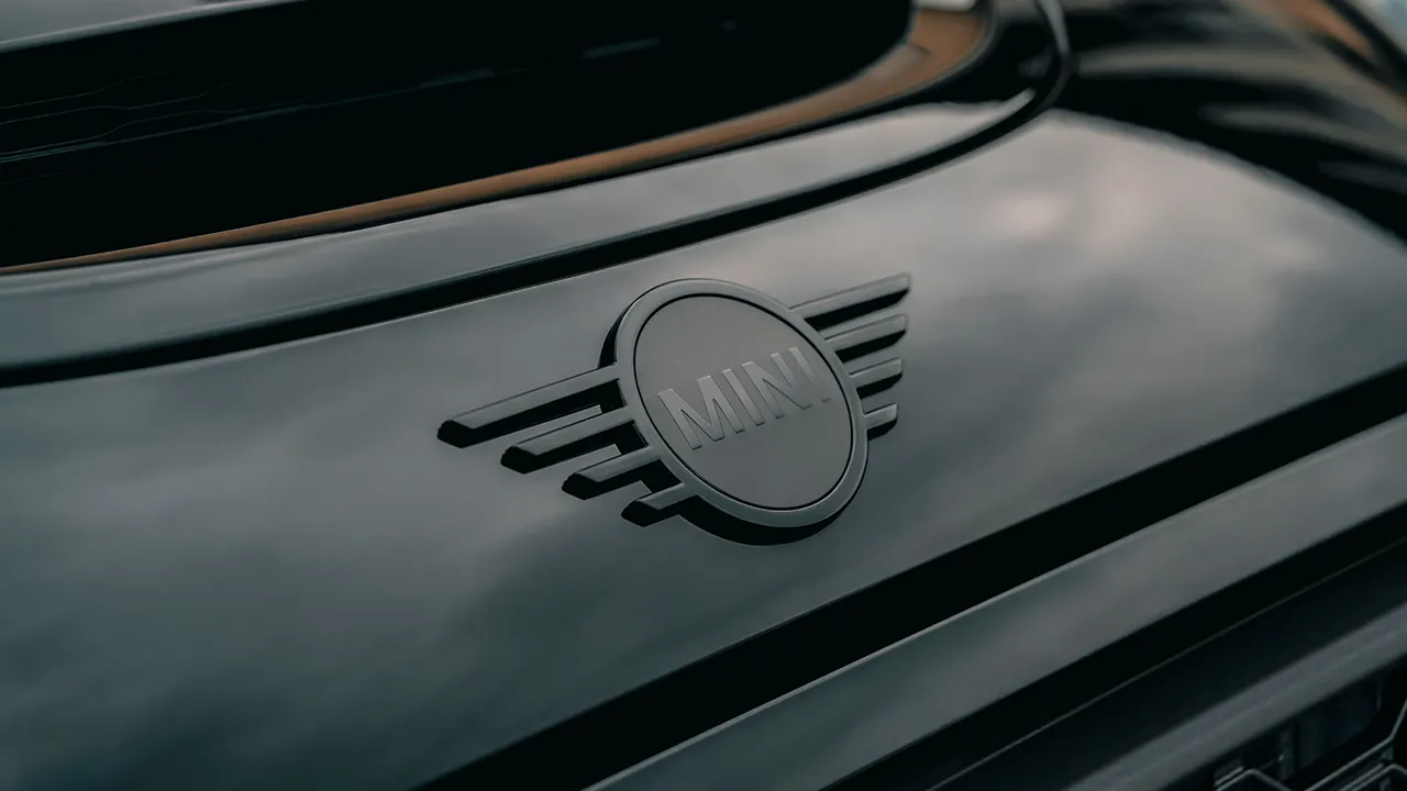MINI SHADOW EDITION.